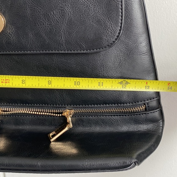 Backpack - Picture 7 of 10